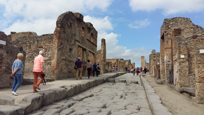 La Redecouverte De Pompei By Cyrielle Megemont On Genially